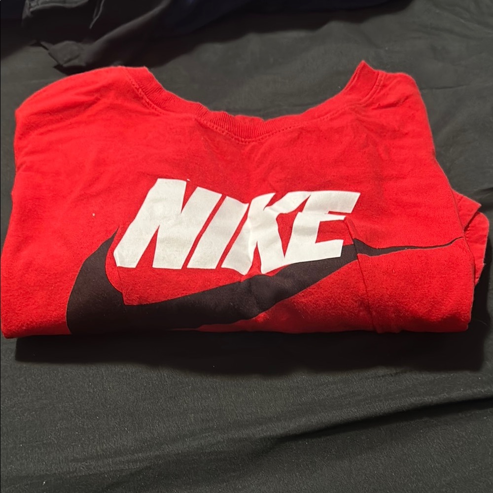 Nike Red Short Sleeve Tee Iconic Sportswear